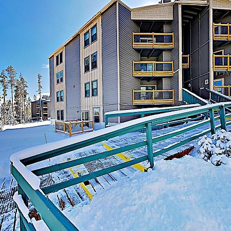 New Listing! Treehouse Condo With Pool & Hot Tubs Condo Silverthorne Exterior photo